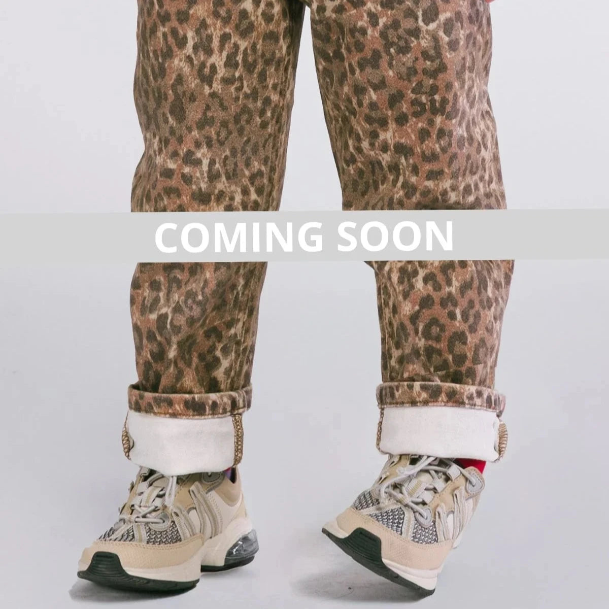 The New Chapter - Broek Riley | Leopard