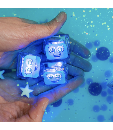 Glo Pals - Light Up Cubes Blair