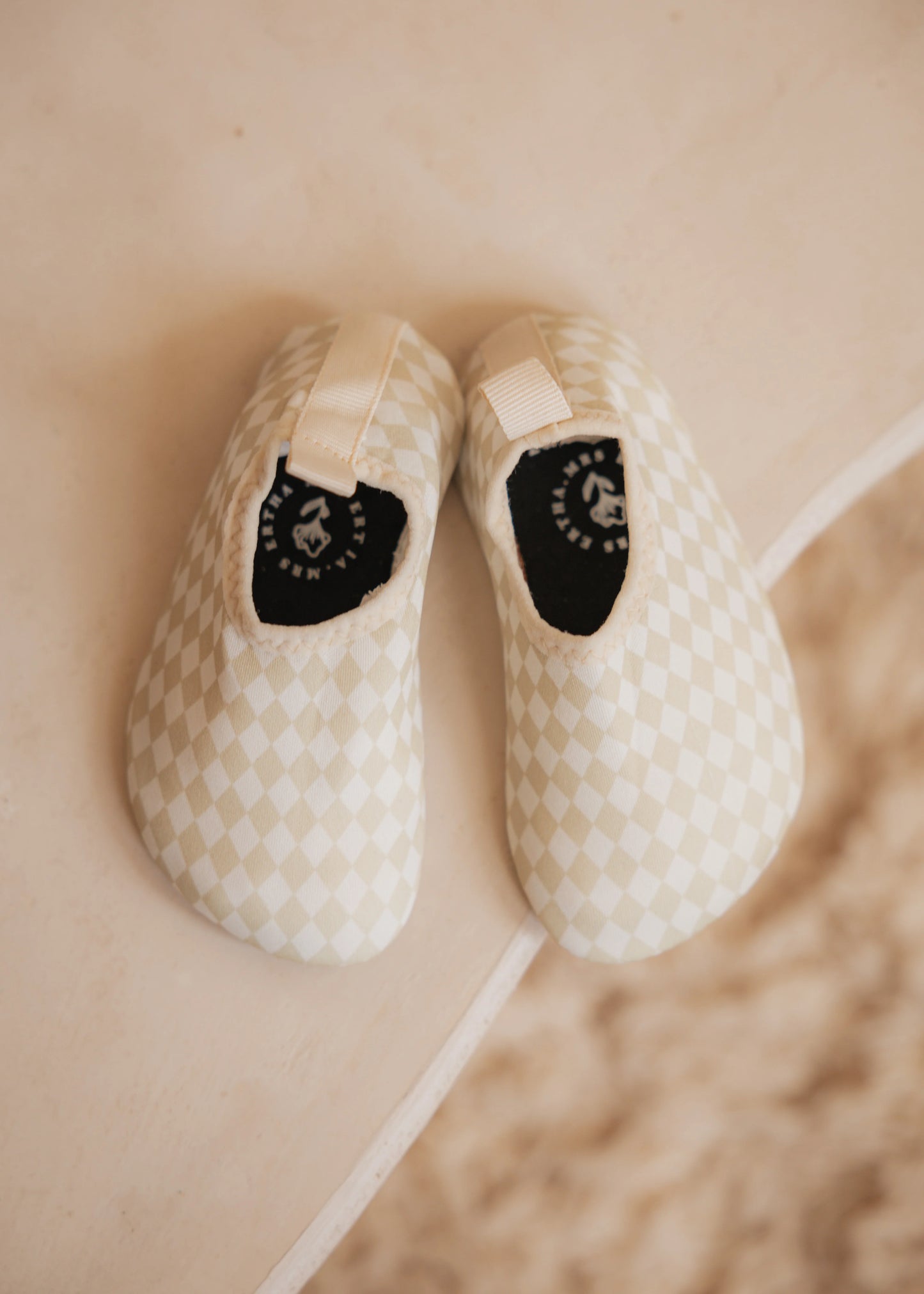 Mrs. Ertha - Waterschoenen | Speckled Diamond