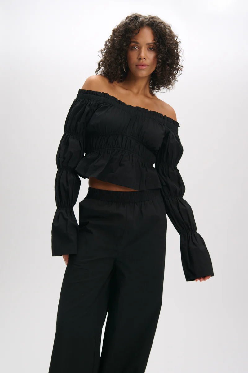 Refined Department - Zwarte Off-Shoulder Top | LAANA TOP